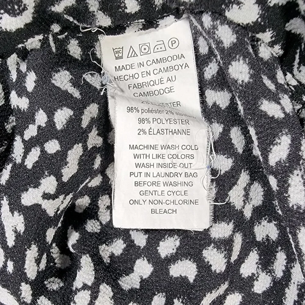 Michael Kors Women’s Cropped Pants Size L Black White Animal Print Drawstring